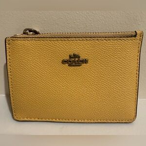 Coach Mustard Leather Card Pouch